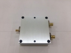 1 TO 2 RF SPLITTER, SMB TYPE (700~2700 MHz)